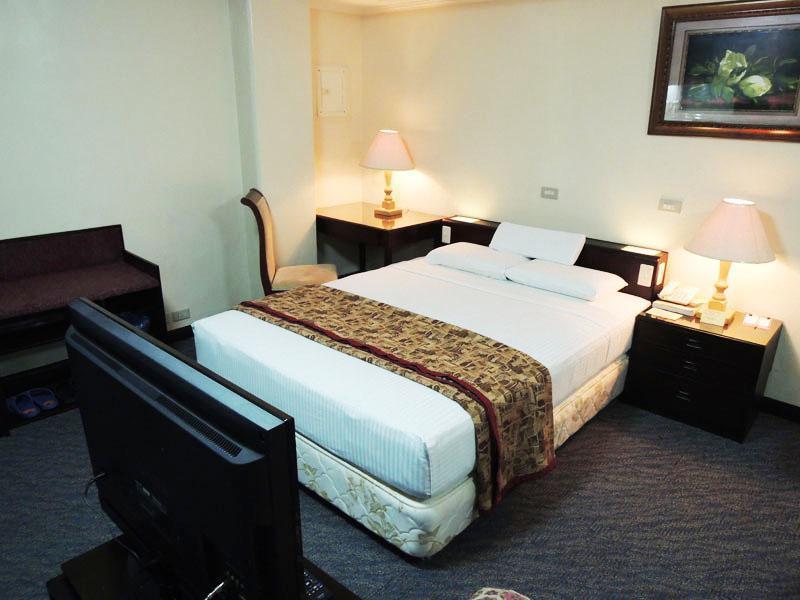 Hotel Asia Cebu Bagian luar foto